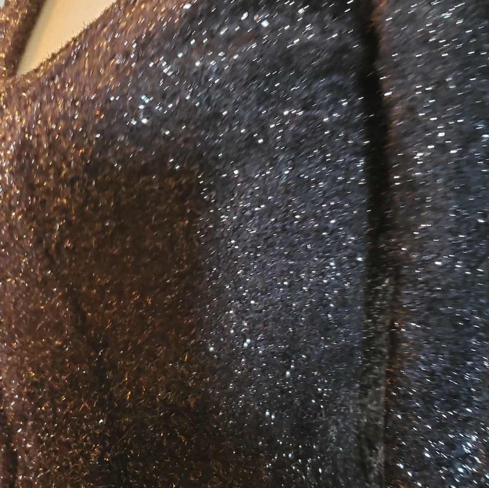 Sweater - Picture 3 of 4